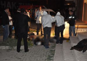 Şükrüpaşa'da cinayet: 3 ölü